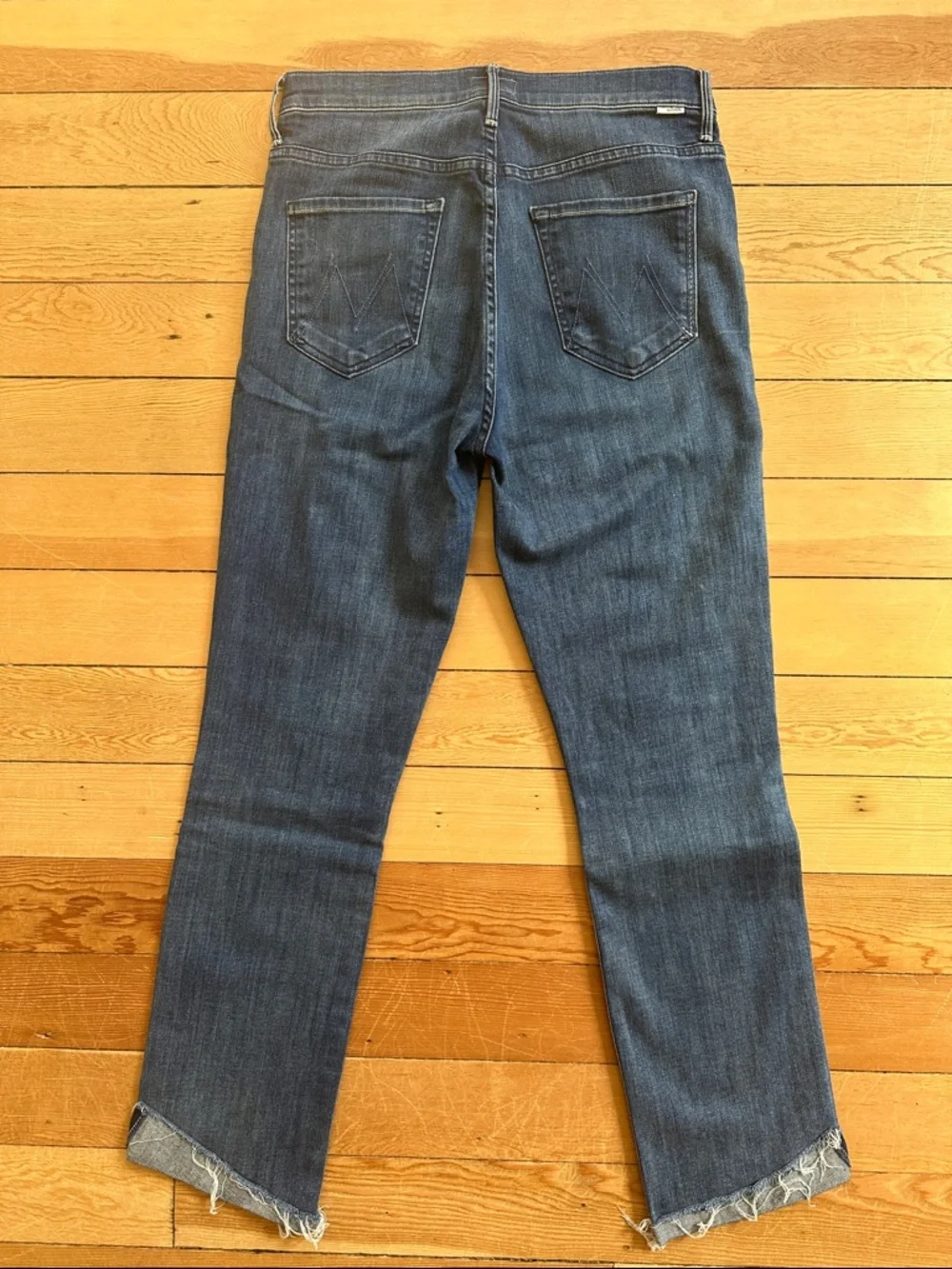 MOTHER High Waisted Rascal Slit Flip - Picture 4 of 13